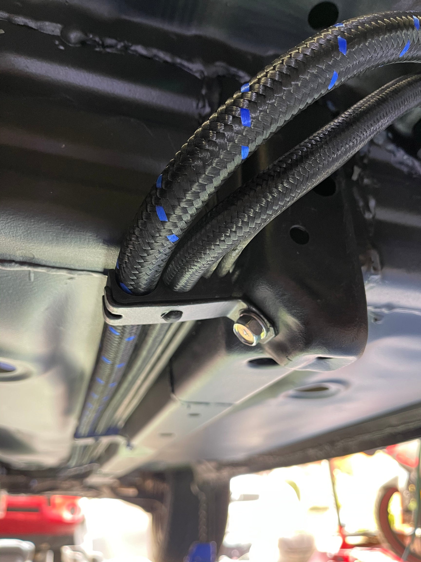 2g DSM Fuel Line Holders Fabricar Inc.